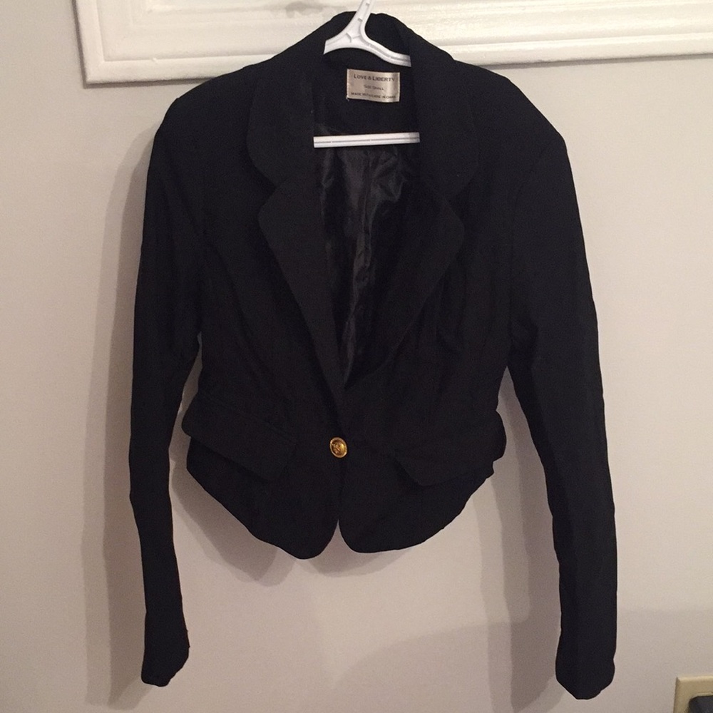 3/$15 Black blazer